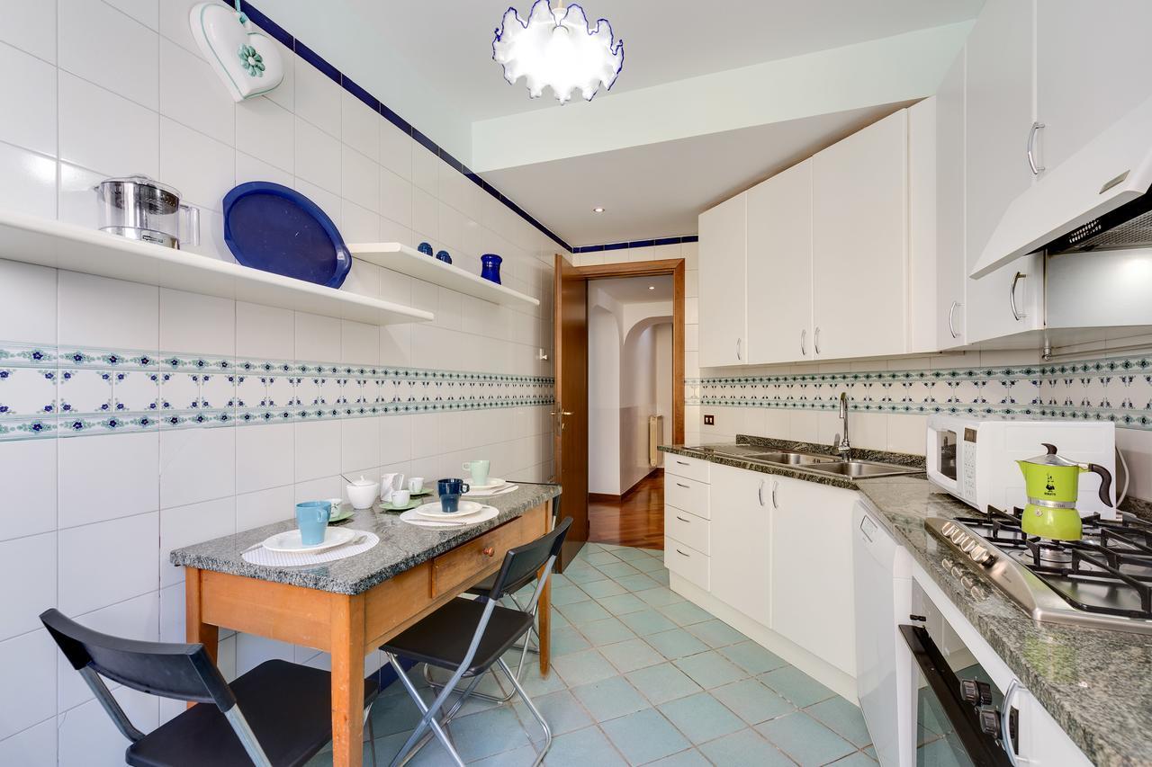 Rome As You Feel - Panisperna Apartment Екстер'єр фото